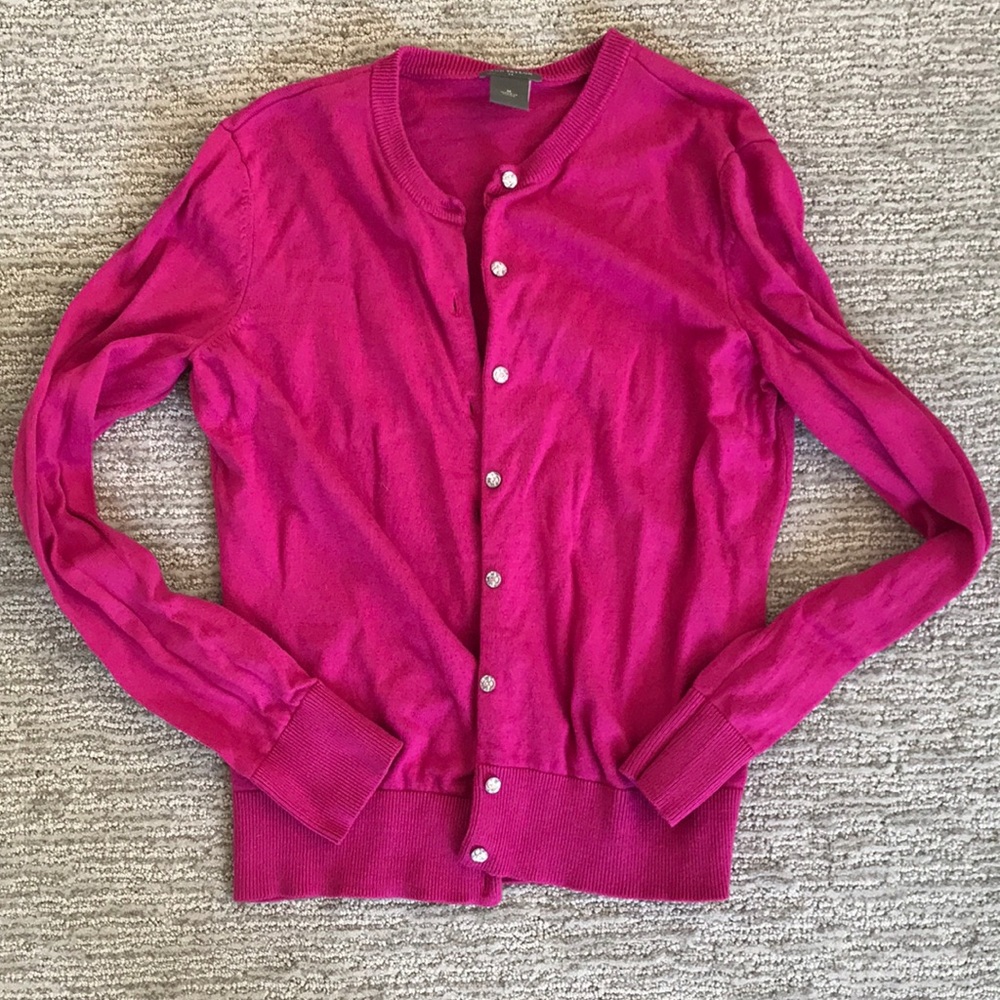 Ann Taylor factory pink crew cardigan jewel button